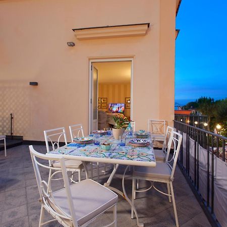 Amore Rentals - Appartamento Terrazza Tasso Península Sorrentina Exterior foto